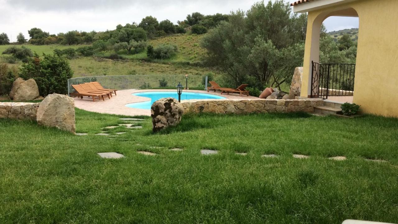 Oasi Muru Idda Budoni Buitenkant foto